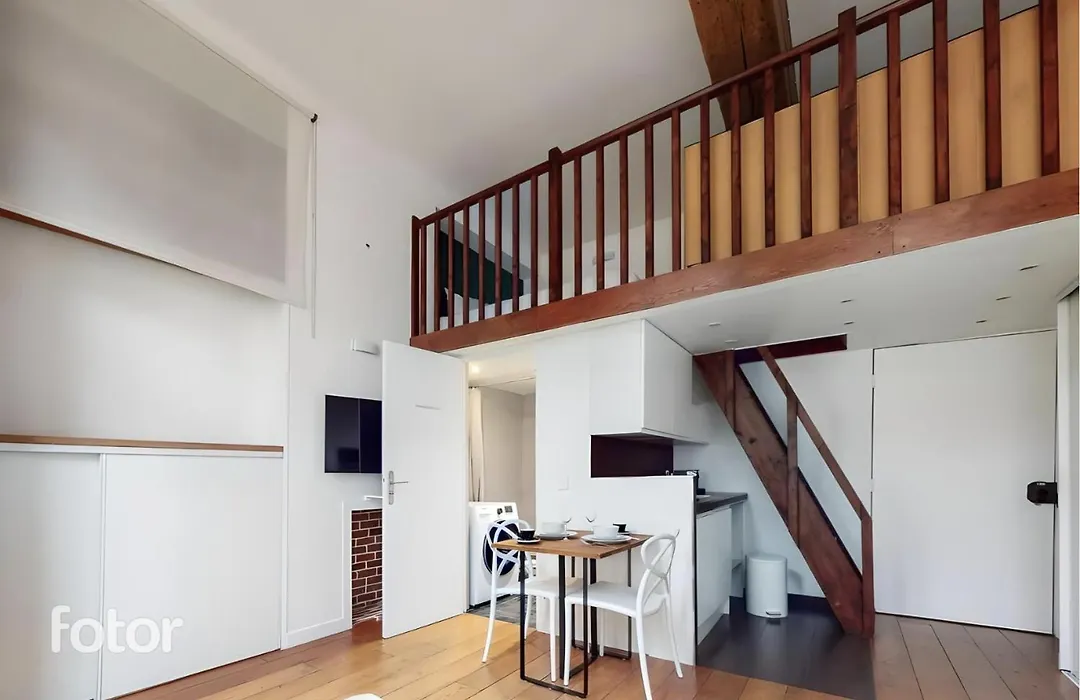 Chez Gustave: CLIM Calm,Saint Paul Marais, 2Guests-1